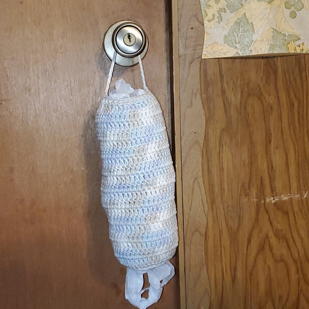 🧶 Crochet Plastic Bag Holder (mini)